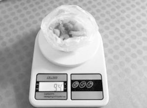 水產品包冰現象嚴重 412克散裝蝦仁化凍僅剩94克，消費者權益亟待保障